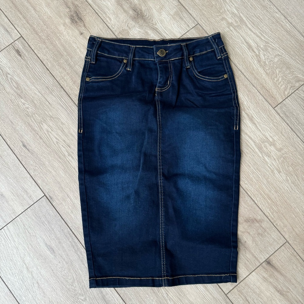 ESTEEZ Comfy Knee Length Stretch Denim Pencil Skirt with Pockets for Women size0